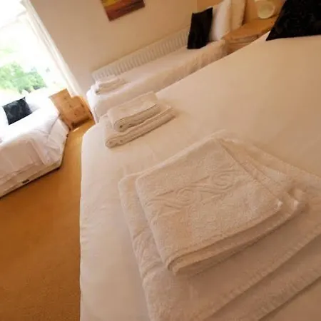 The White House Konukevi